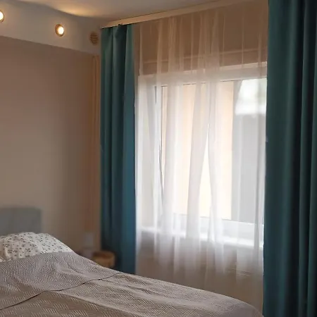 Privat bolig Keja 13 - Port